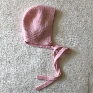 Knitted pink baby bonnet 3M Paz